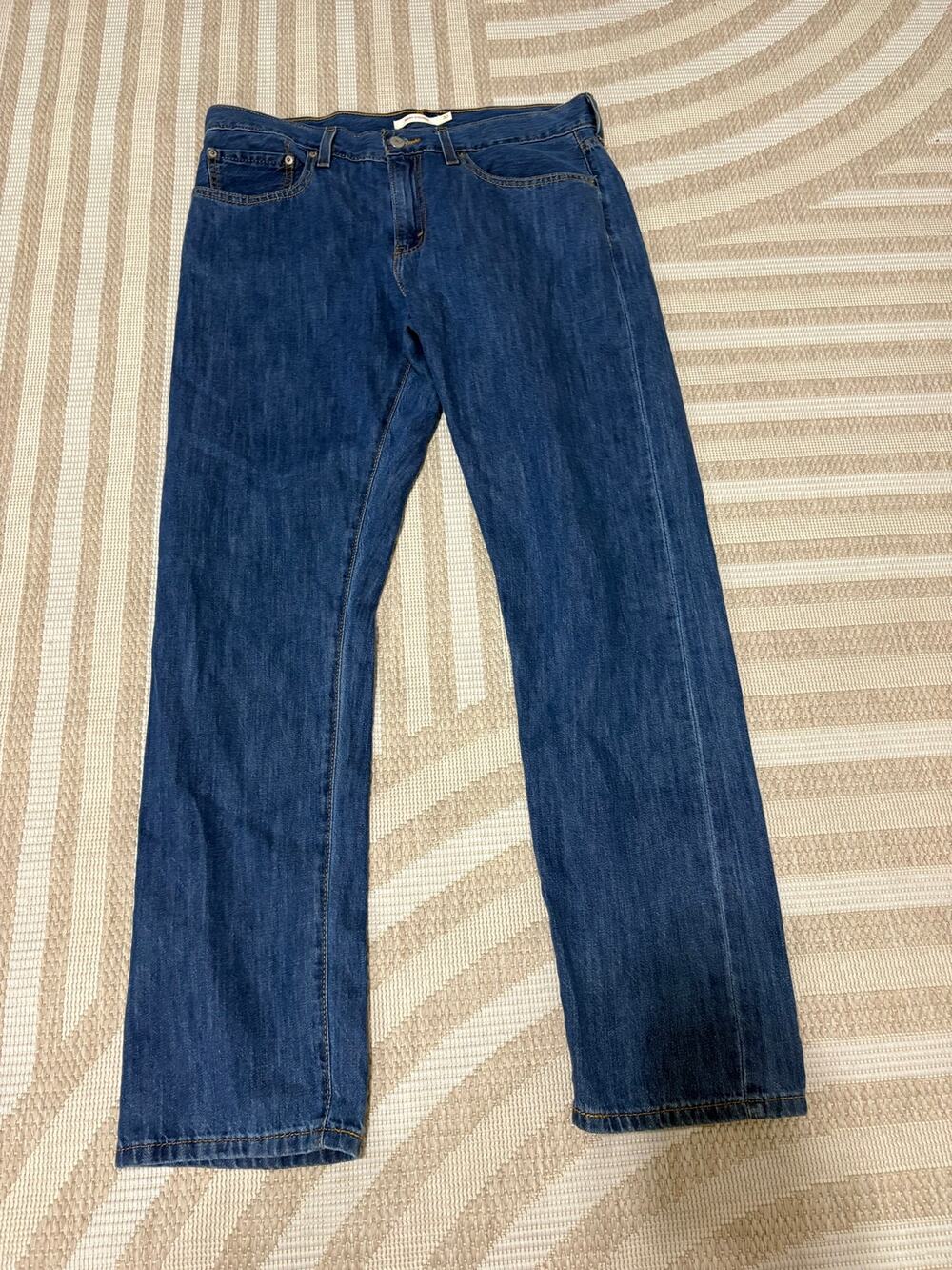 Levi's Women's Middy Straight Size 30 Dark Blue Denim Jeans